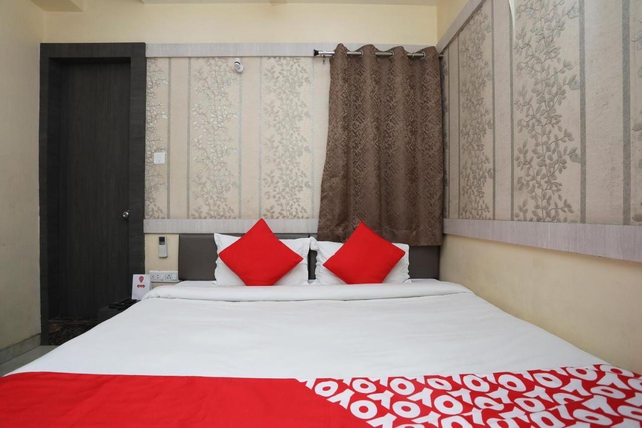 Hotel Rahil Palace